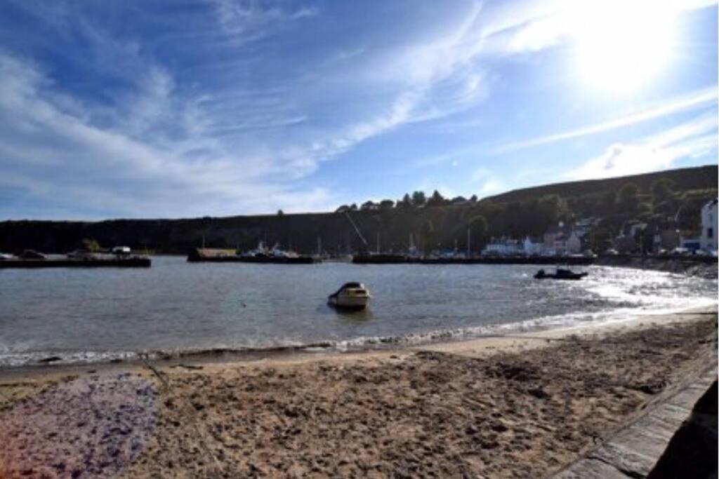 Stonehaven Ground Floor Home With A Spectacular Harbour View. Dış mekan fotoğraf